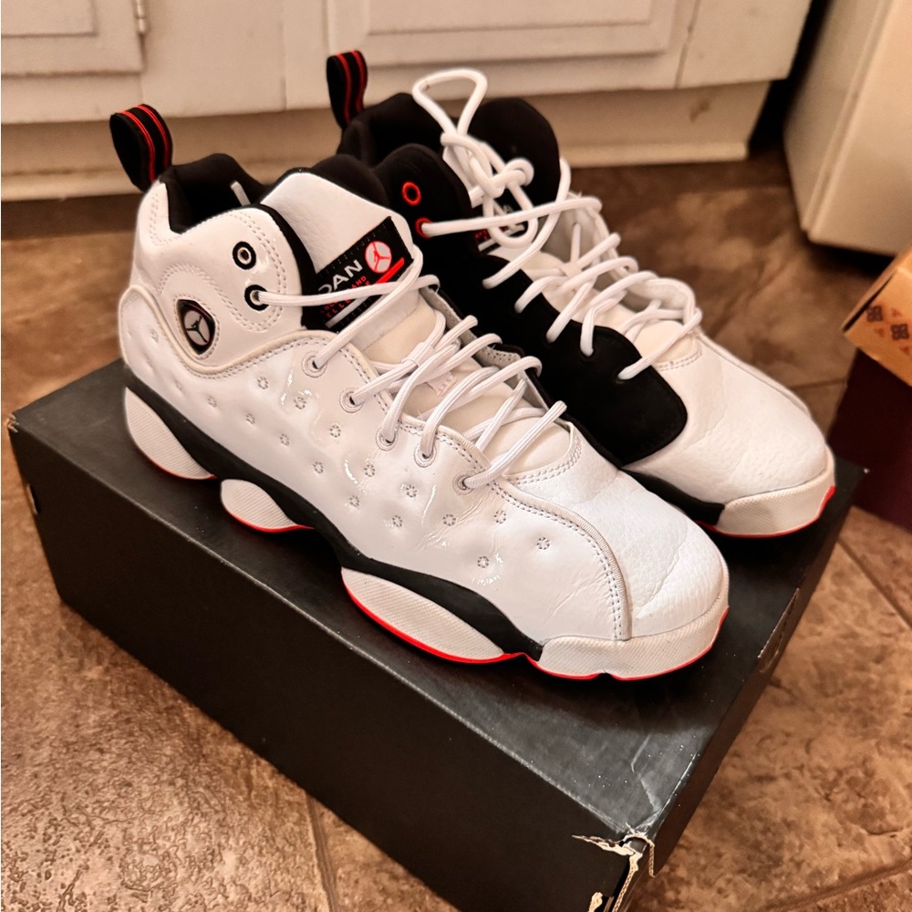 Youth Jordan Jumpman Team 2 GS ‘White Black’